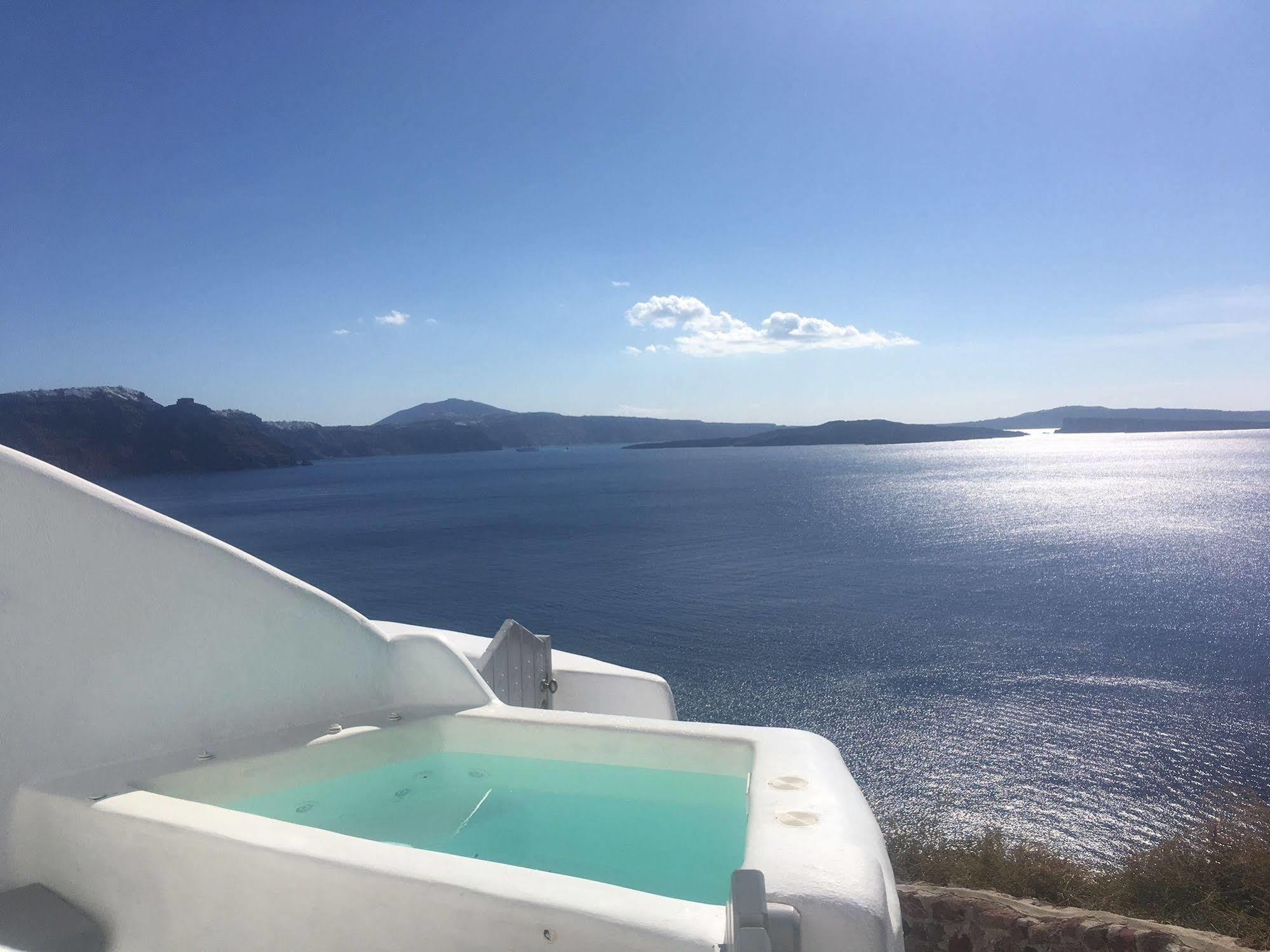 Liakada Oia Suites מראה חיצוני תמונה